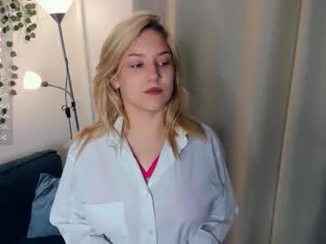 Freechat little__caprice on Chaturbate