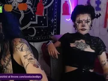 Freechat lovelockedlips on Chaturbate