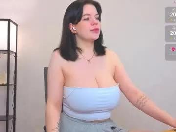 Freechat lovlybambi on Chaturbate