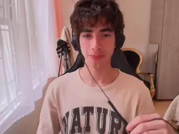 Freechat lucas_xo on Chaturbate