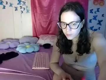 Freechat lunaquinn45 on Chaturbate