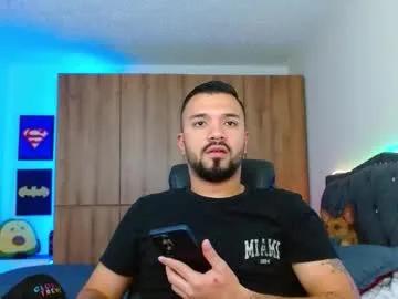 Freechat mathewhot3 on Chaturbate