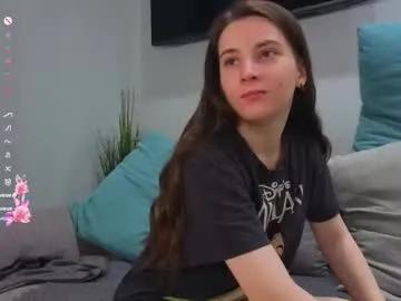 Freechat maydacarls on Chaturbate