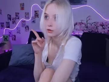 megan_chan — GOAL: show my bra [44 tokens remaining] Welcome to my room! #shy #skinny #18 #cute #lovense