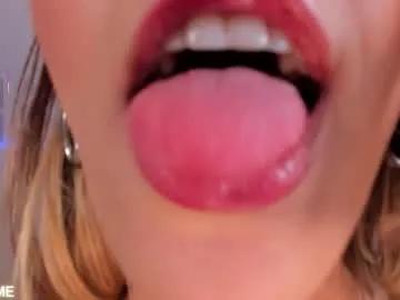 Freechat melissamoore_ on Chaturbate