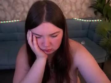 Freechat molinmoon on Chaturbate