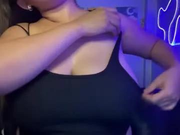 moona_luna21 on Chaturbate 