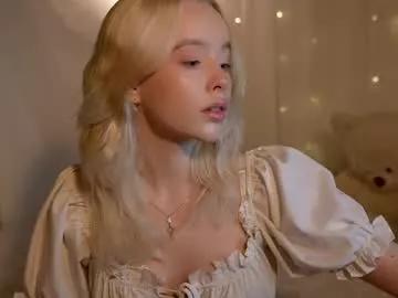 Freechat mother__of__dragons on Chaturbate