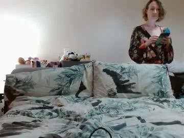 Freechat mrs_velvet_vixen_and_mr_stud on Chaturbate
