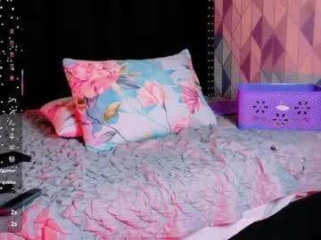 Freechat naturaltitss_ on Chaturbate