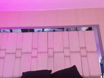 Freechat nikkysmiith on Chaturbate