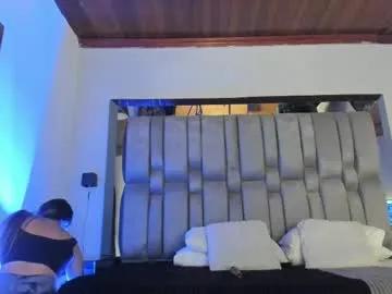 Freechat nikkysmiith on Chaturbate