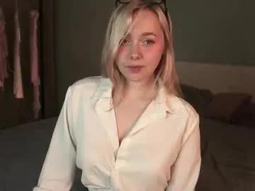 Freechat odelynbrower on Chaturbate