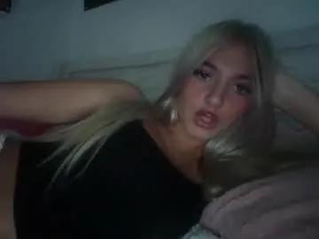 Freechat oliviacarterrr on Chaturbate