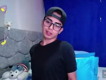 Freechat owenblue__ on Chaturbate