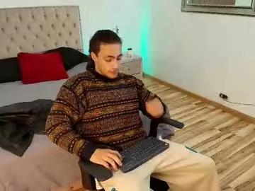 Freechat patrick_senova on Chaturbate
