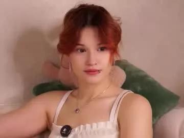 Freechat pebee on Chaturbate