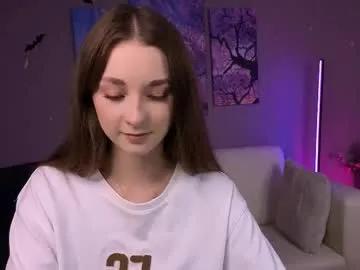 Freechat playful_sophie on Chaturbate