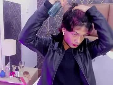 Freechat ronaldthompson_ on Chaturbate