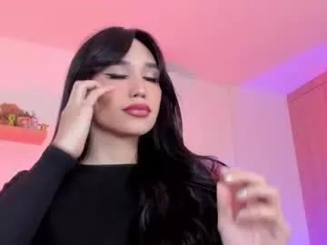 Freechat rose__saenz on Chaturbate