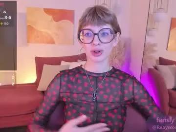 Freechat rubytwinkle on Chaturbate