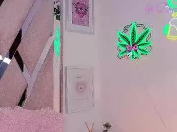 Freechat scarlettrusso1 on Chaturbate