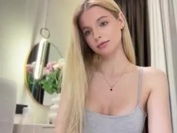Private sunshine_diana_ on Chaturbate