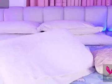 Freechat sweetmoon13 on Chaturbate