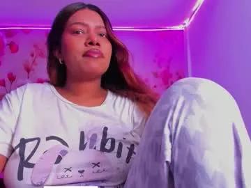 Freechat thais_waldrof on Chaturbate