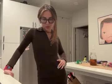 Chaturbate thegabzilla is Freechat thegabzilla — clean with mommy in my leggings and my slave lesbian #femdom #findom #feet #mistress #lesbians