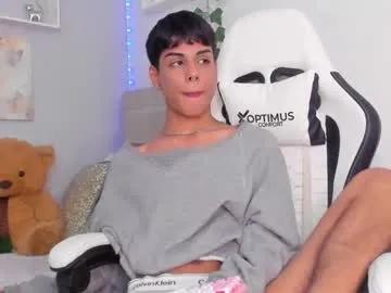 Freechat thomas_wild on Chaturbate