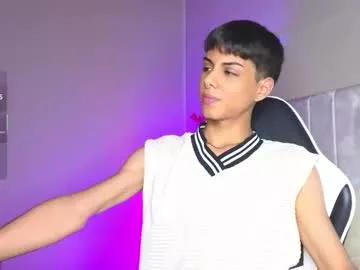 Freechat thomas_wild on Chaturbate