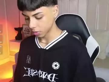 Freechat thomas_wild on Chaturbate