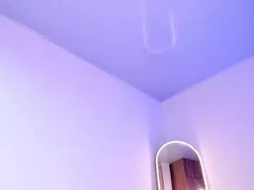 Private tinymoon_ on Chaturbate