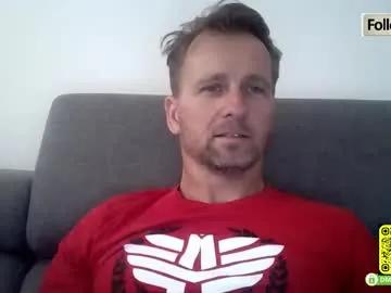 Freechat tomhardic on Chaturbate