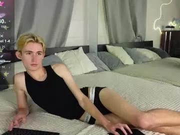 Freechat tommy18xxx on Chaturbate