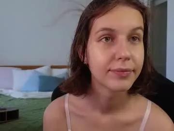 Freechat vanessabayer on Chaturbate