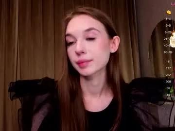 Freechat whitekelly on Chaturbate