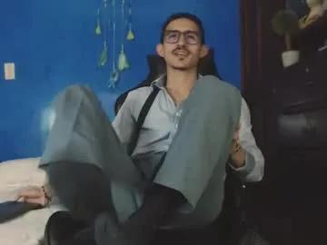 Freechat xxxhome_alonexxx on Chaturbate