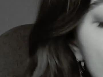 Freechat yoka_paradoxxx on Chaturbate