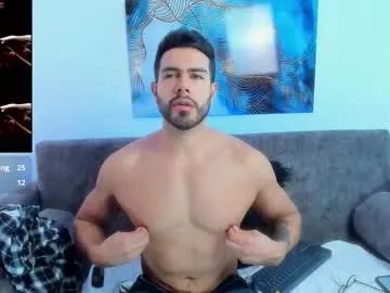 Freechat zarekfox on Chaturbate