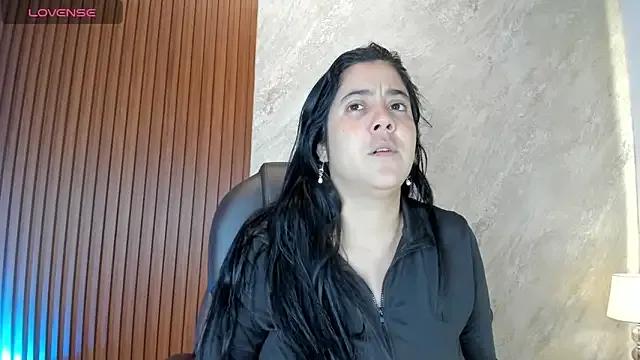 Freechat _Cris_Spicy_ on StripChat