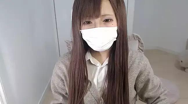 Group _hiyor_ on StripChat