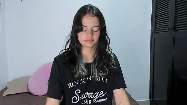 Abby_Saenz01 on StripChat 