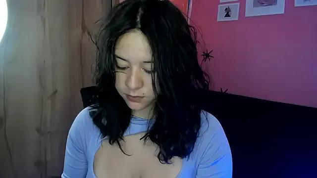 Freechat agnes_213 on StripChat