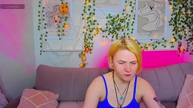 Freechat Alice_Maurik on StripChat