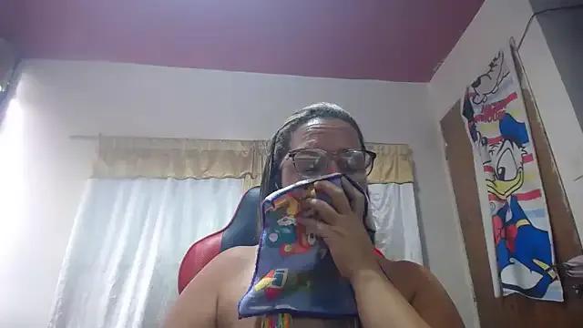 Freechat alina_maturehot on StripChat