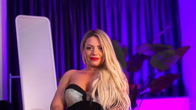 Freechat AlmaVelia on StripChat