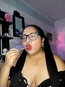 Freechat Angelly_ricura on StripChat