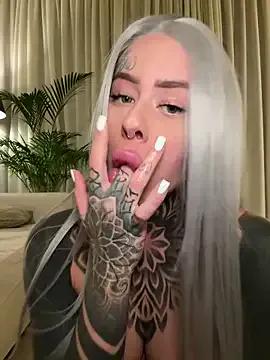 Freechat bambixboo on StripChat